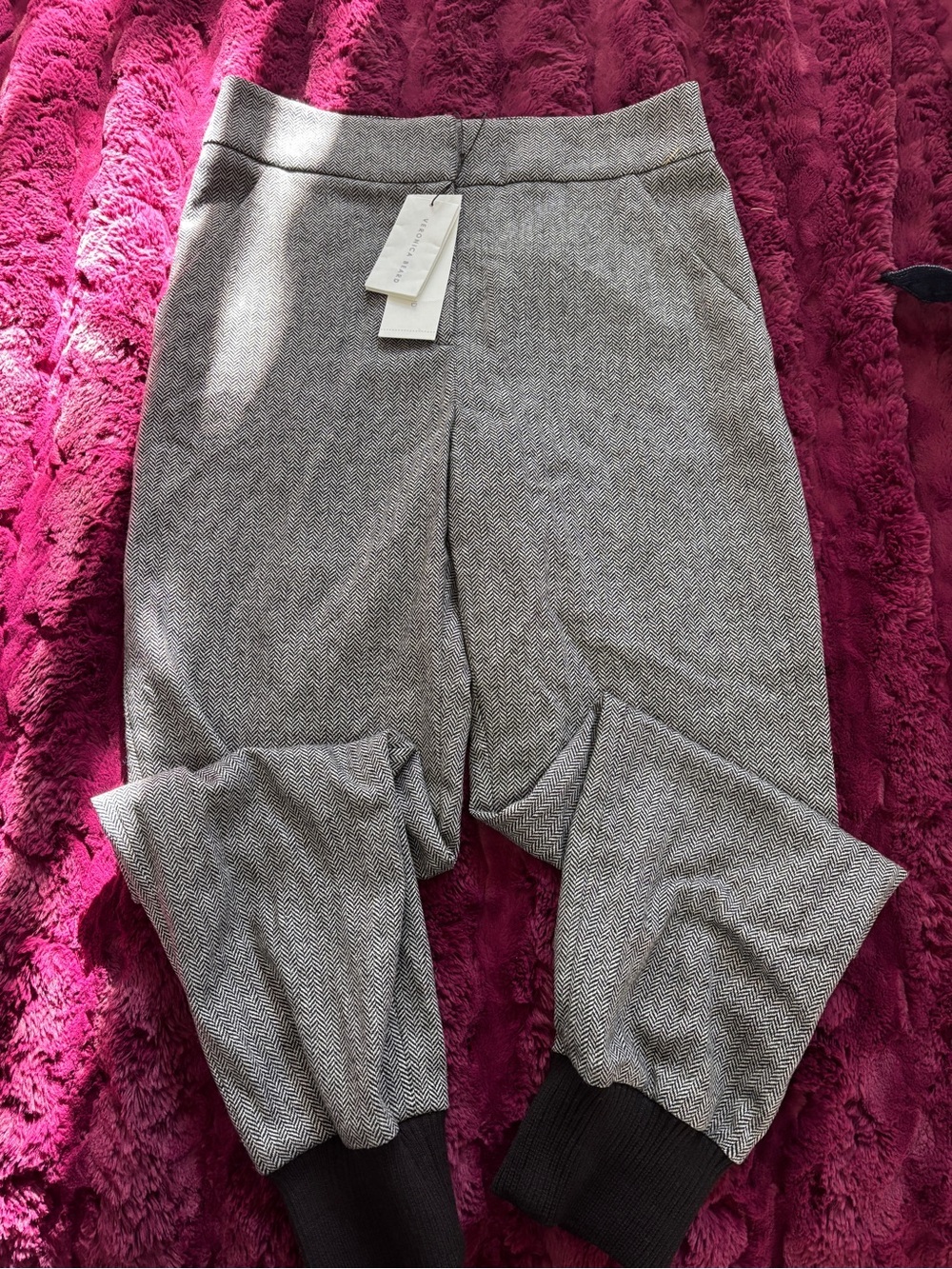 Veronica Beard Gray Herringbone Jogger Pants size 6 new with tags